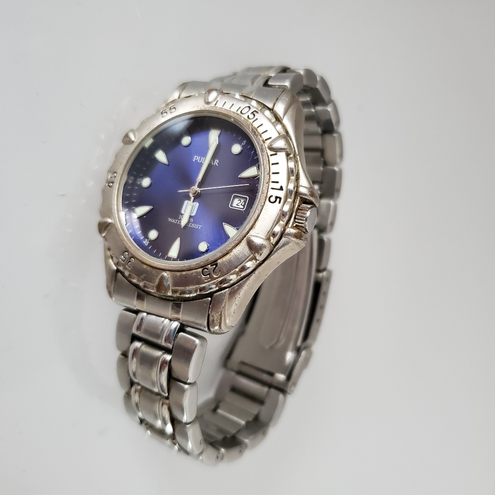 Seiko Pulsar Vintage Men's Stainless Steel Divers Watch Model V732-X136